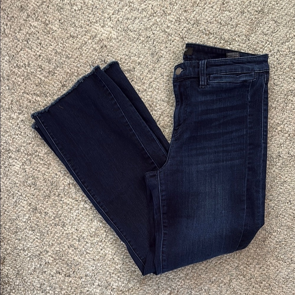 Liverpool dark wash denim flared jeans with frayed hems Size 12/31